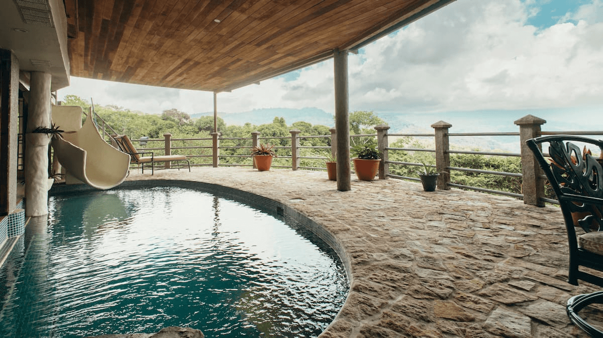Plunge pool with panoramic jungle views